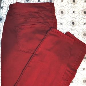 Maroon skinny pants